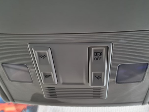 Volkswagen Polo hatch 1.0TSI Life manual - Image 3