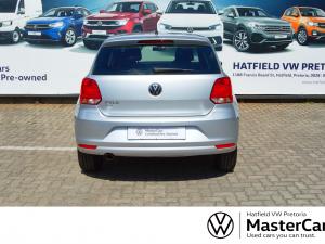 Volkswagen Polo Vivo hatch 1.6 Comfortline auto - Image 4