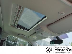 Volkswagen Caravelle 2.0BiTDI Highline 4Motion - Image 10