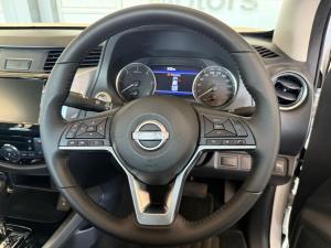 Nissan Navara 2.5DDTi double cab Stealth - Image 15