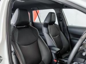 Toyota Corolla Cross 1.8 Hybrid XS - Image 11