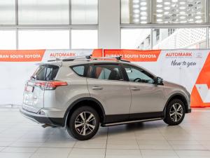 Toyota RAV4 2.0 GX auto - Image 2