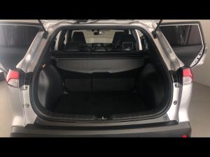 Toyota Corolla Cross 1.8 XS - Image 13