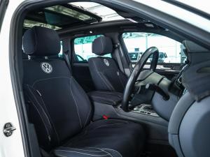 Volkswagen Touareg V8 TDI Executive - Image 11