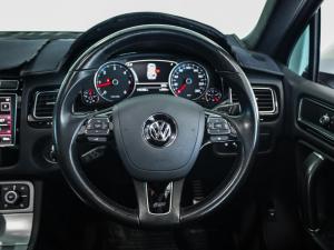 Volkswagen Touareg V8 TDI Executive - Image 19
