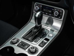 Volkswagen Touareg V8 TDI Executive - Image 20