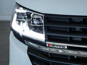 Volkswagen Transporter 2.0BiTDI Kombi SWB Trendline Plus 4Motion - Image 8