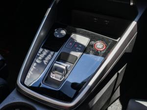 Audi RS3 Sportback quattro - Image 5