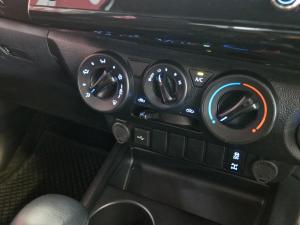 Toyota Hilux 2.8GD-6 Xtra cab 4x4 Legend auto - Image 18