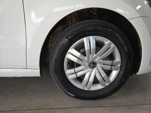 Volkswagen Polo Vivo hatch 1.4 Comfortline - Image 8