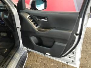 Toyota Land Cruiser 300 3.3D ZX - Image 13