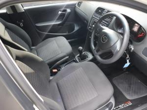 Volkswagen Polo Vivo hatch 1.4 Trendline - Image 9