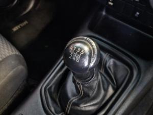 Toyota Hilux 2.4GD S (aircon) - Image 12