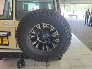 Toyota Land Cruiser 76 4.5D-4D V8 station wagon LX - Image 26