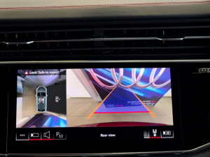 Audi SQ8 TFSI quattro Black Edition - Image 17