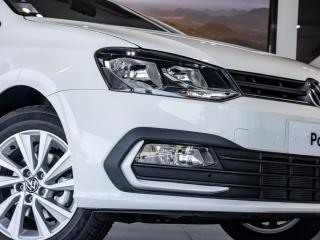 Volkswagen Polo Vivo hatch 1.6 Life