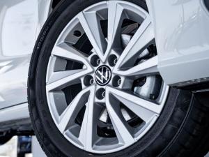 Volkswagen Polo Vivo hatch 1.6 Life - Image 4