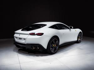 Ferrari Roma Roma - Image 11