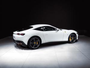 Ferrari Roma Roma - Image 13