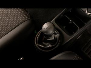 Toyota Vitz 1.0 - Image 15