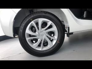 Toyota Vitz 1.0 - Image 20