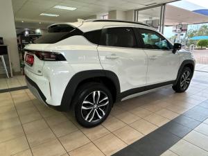 Toyota Starlet Cross 1.5 XR auto - Image 2