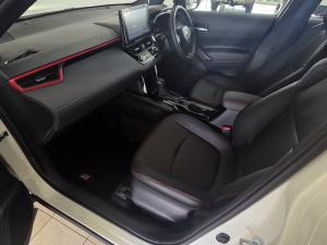 Toyota Corolla Cross 1.8 HEV GR-Sport - Image 7