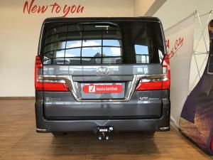 Toyota Quantum 2.8 LWB bus 9-seater VX Premium - Image 5