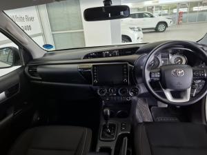 Toyota Hilux 2.4 GD-6 Raider 4X4 automaticD/C - Image 6