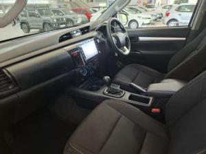 Toyota Hilux 2.4 GD-6 Raider 4X4 automaticD/C - Image 7