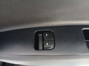 Hyundai Grand i10 1.0 Motion automatic - Image 20