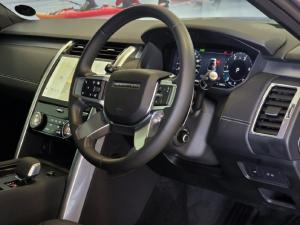 Land Rover Discovery D300 R-Dynamic SE - Image 26