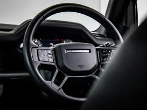 Land Rover Defender 90 D350 X-Dynamic HSE - Image 17