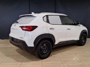 Nissan Magnite 1.0 Move panel van - Image 3