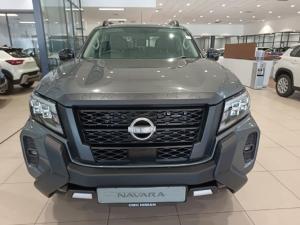 Nissan Navara 2.5DDTi double cab Stealth 4x4 - Image 11