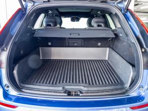Volvo XC60 D4 AWD R-Design - Image 6