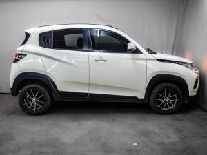 Mahindra KUV100 Nxt 1.2TD D75 K6+ - Image 18