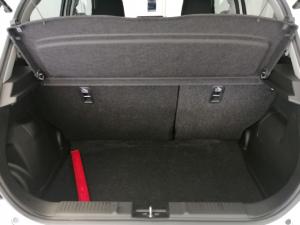 Suzuki Swift 1.2 GL - Image 12
