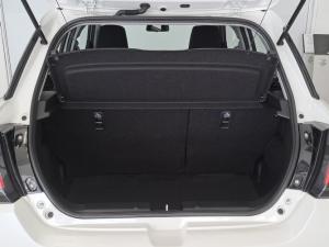 Suzuki Swift 1.2 GL+ auto - Image 5