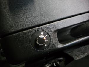 Renault Triber 1.0 Prestige - Image 10