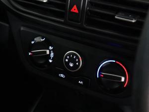 Hyundai Grand i10 1.0 Motion hatch manual - Image 16