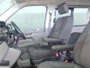 Volkswagen Transporter 2.0TDI Kombi SWB Trendline auto - Image 11