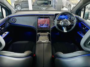 Mercedes-Benz EQE SUV EQE350 4Matic SUV - Image 3