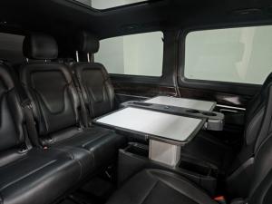 Mercedes-Benz V-Class V250d Avantgarde AMG Line - Image 14