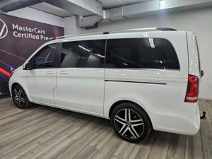 Mercedes-Benz V-Class V250d Avantgarde AMG Line - Image 17