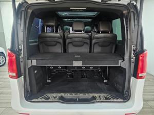 Mercedes-Benz V-Class V250d Avantgarde AMG Line - Image 19