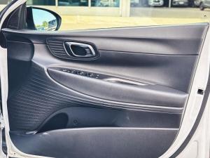 Hyundai i20 1.2 Fluid - Image 10