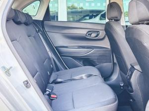 Hyundai i20 1.2 Fluid - Image 14