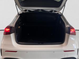 Mercedes-Benz A-Class A200 hatch Progressive - Image 9