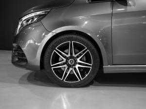Mercedes-Benz V-Class V300d Exclusive - Image 5